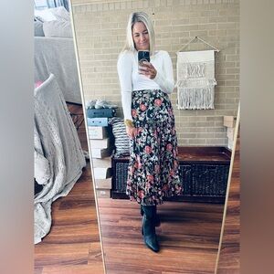 LC Lauren Conrad Black Floral Maxi Skirt
